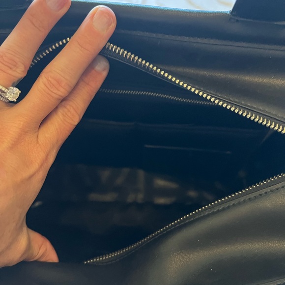 MARC JACOBS The Tote Bag – Black - Picture 4 of 9